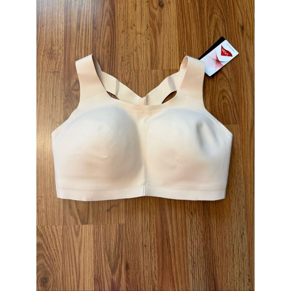 NWT Syrokan Women's Wirefree Built-in Cups Seamless Sports Bra Beige Size 36DD